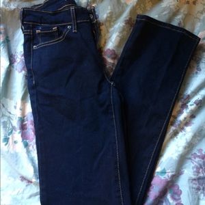 Levis Straight Jeans